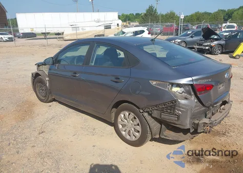 2019 Hyundai Accent Se из США, поврежденный, VIN 3KPC24A3XKE057890